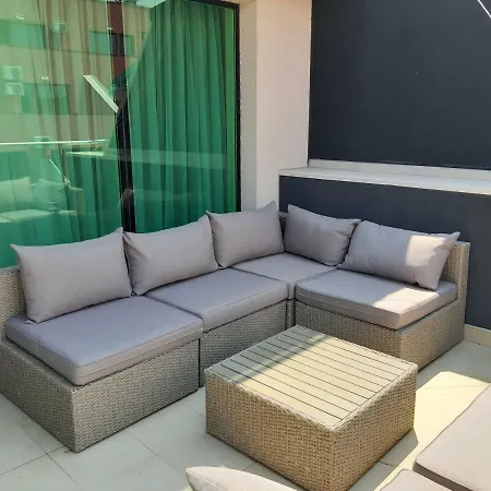 Студио 3 Милениум Apartman
